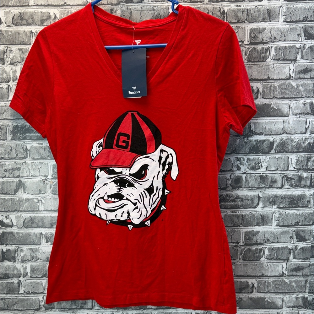 NWT‎ Georgia Bulldog Graphic T-shirt